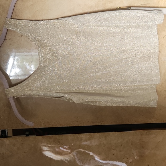 SALE -Gold LAME Knit tank top, shorter hits just below the waisrband in Size S - Picture 4 of 4